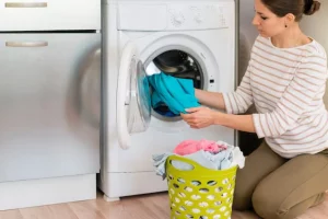 casual-woman-doing-laundry_23-2148387017.webp casual-woman-doing-laundry_23-2148387017.webp